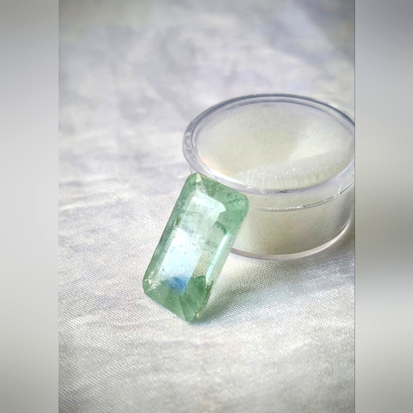 ADVENTURINE - Picture 3 of 4